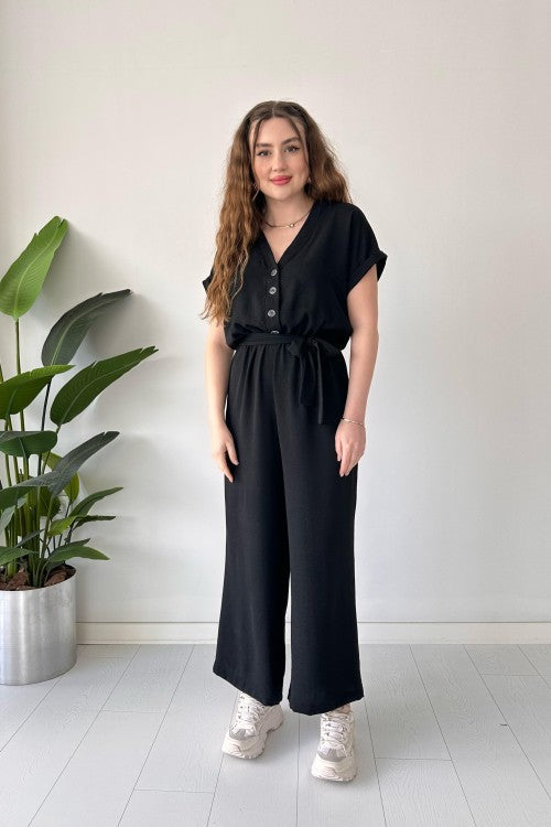 جمبسوت أسود واسع الساق