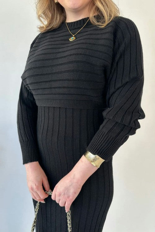 Robe courte en maille noire