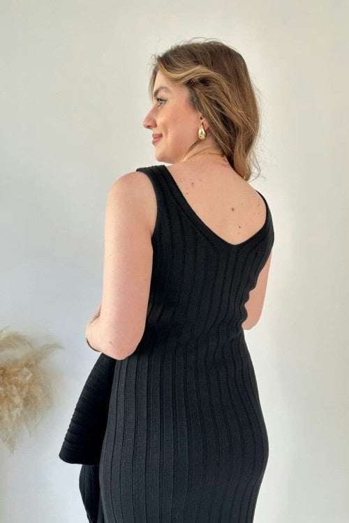 Robe courte en maille noire