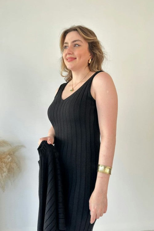 Robe courte en maille noire