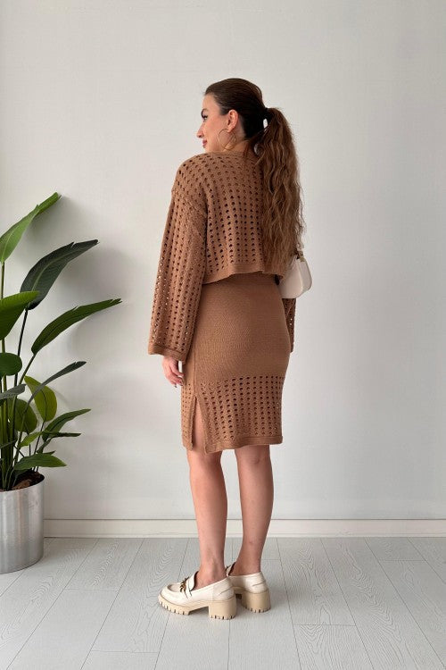 Ensemble robe tricotée à trous Camel