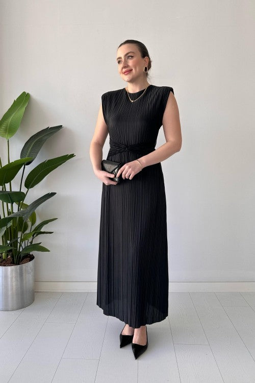 Robe froissée à nœuds noire