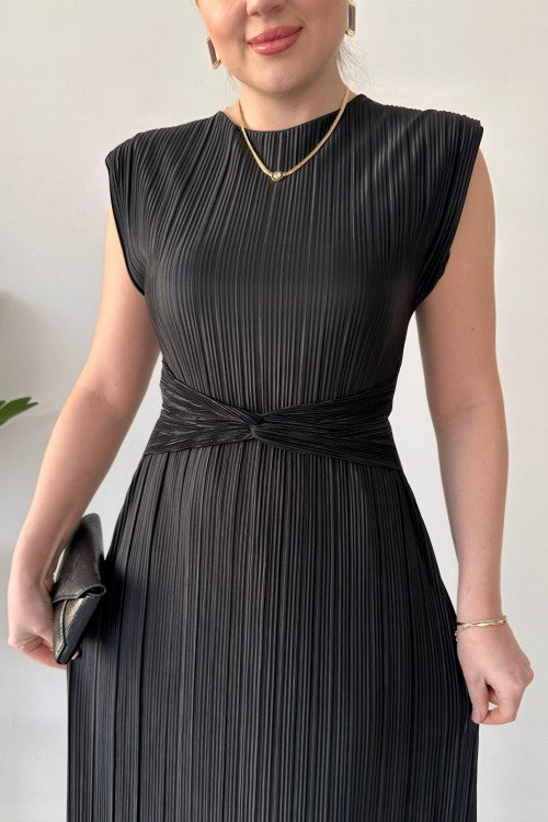 Robe froissée à nœuds noire