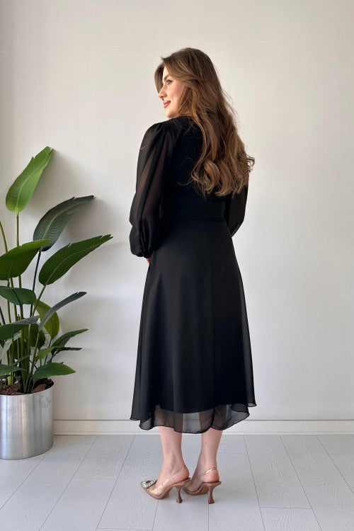 Robe en mousseline nouée noire