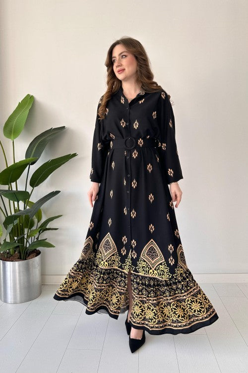 Robe ceinturée avec jupe à motifs noire