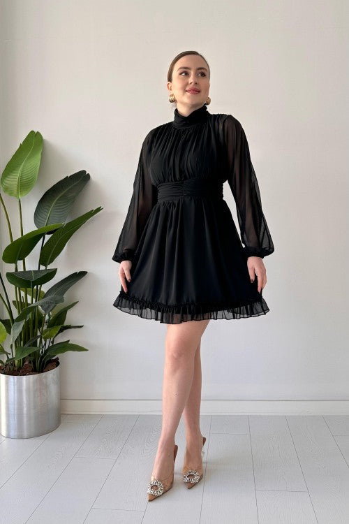 Robe en mousseline avec jupe à volants noire