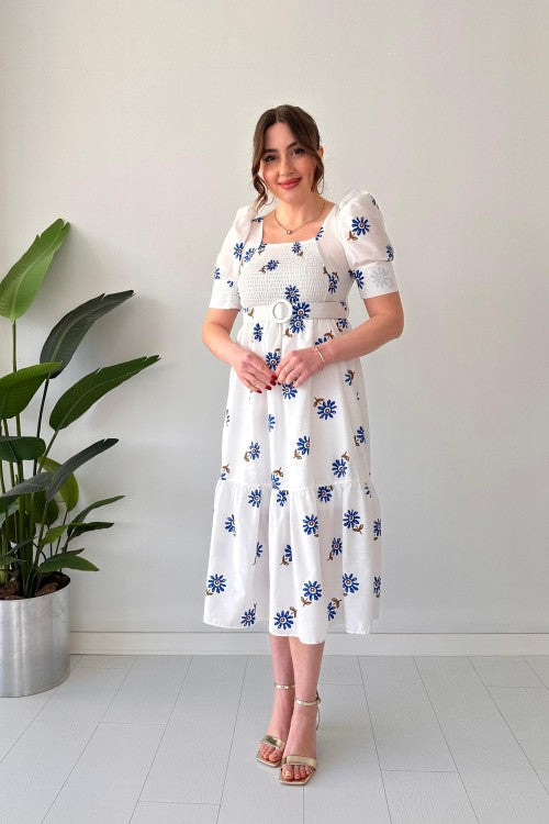 Robe à fleurs Gipeli blanche