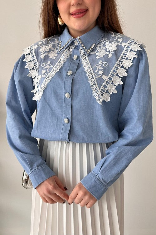 Tailleur jupe à col guipure bleu