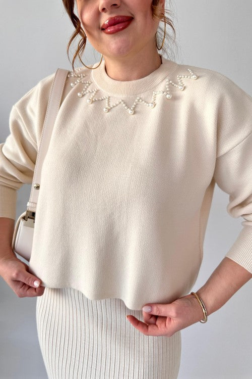 Ensemble robe pull col perles écru