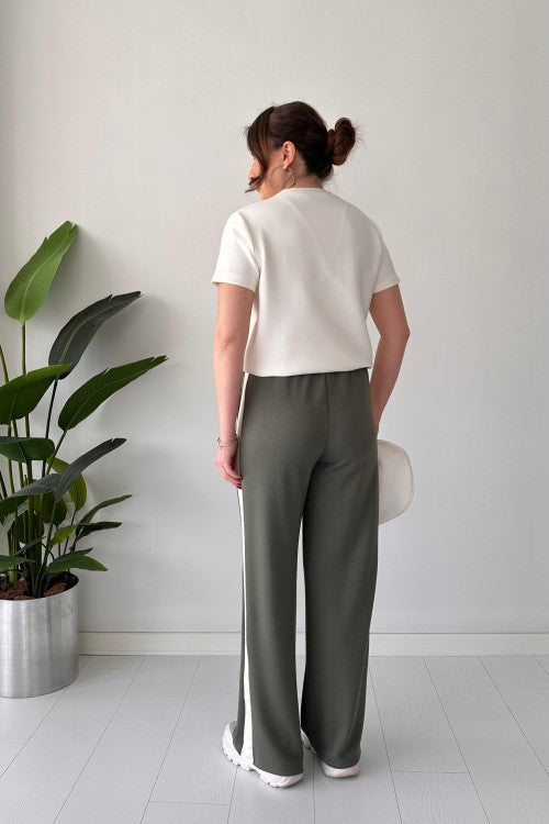Costume modèle Camellia Kaki