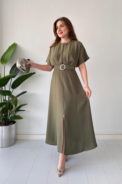 Robe de créateur ceinturée kaki