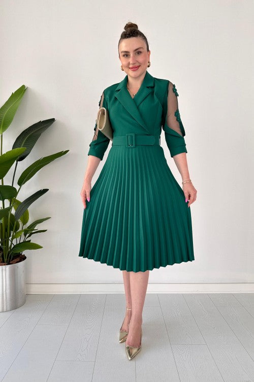 Robe à manches plissées en tulle émeraude