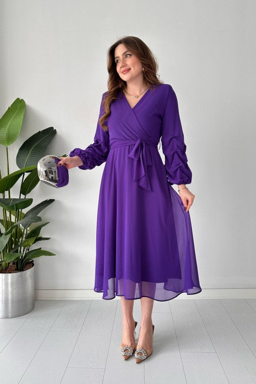 Robe mi-longue en mousseline violette