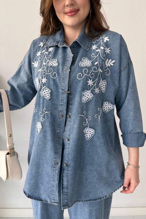 Costume en jean brodé bleu