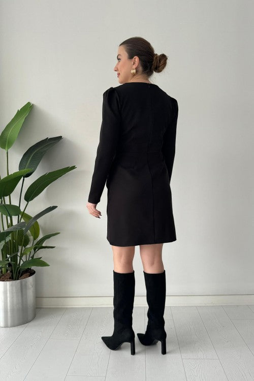 Robe Atlas drapée devant noire