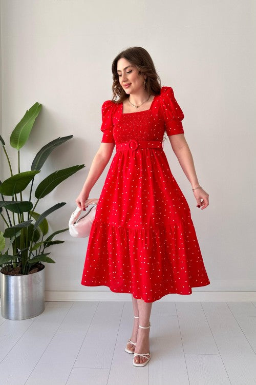 Robe en popeline à pois rouge