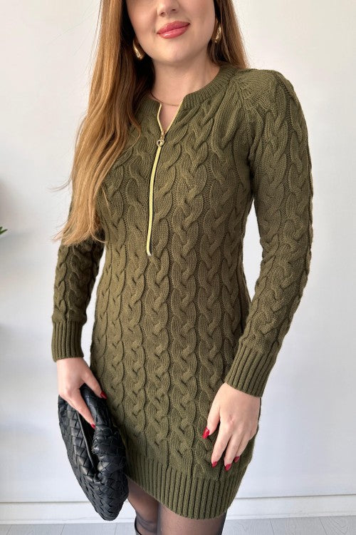 Robe en tricot à fermeture éclair et poils kaki