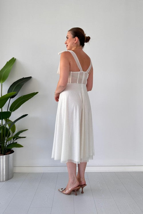 Robe de soirée évasée pailletée blanche