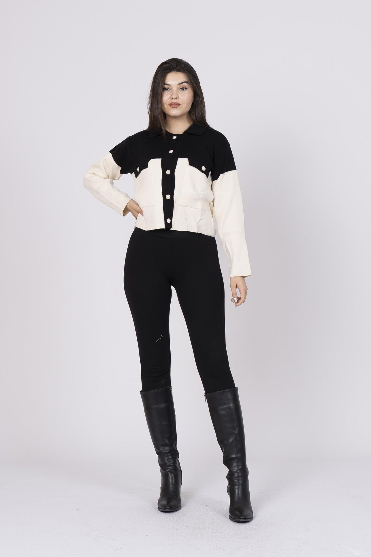 106 Trend Perla Cep Detaylı Hırka