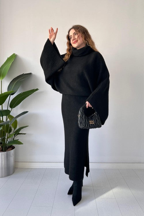 Ensemble jupe-pull chauve-souris noir