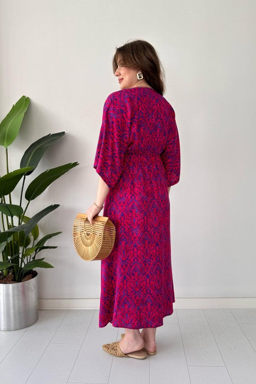 Robe en viscose à manches chauve-souris fuchsia