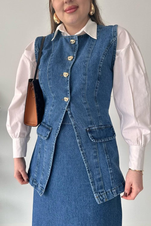 Costume en jean avec gilet bleu