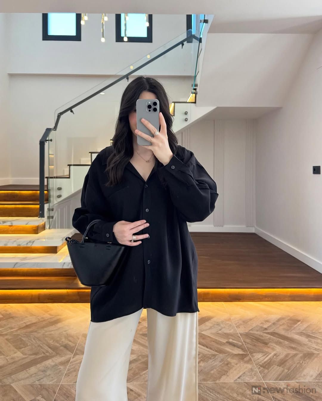 Ensemble لمسة الفخامة: عنوان الرقي والأناقة الأبدية 🌟👑