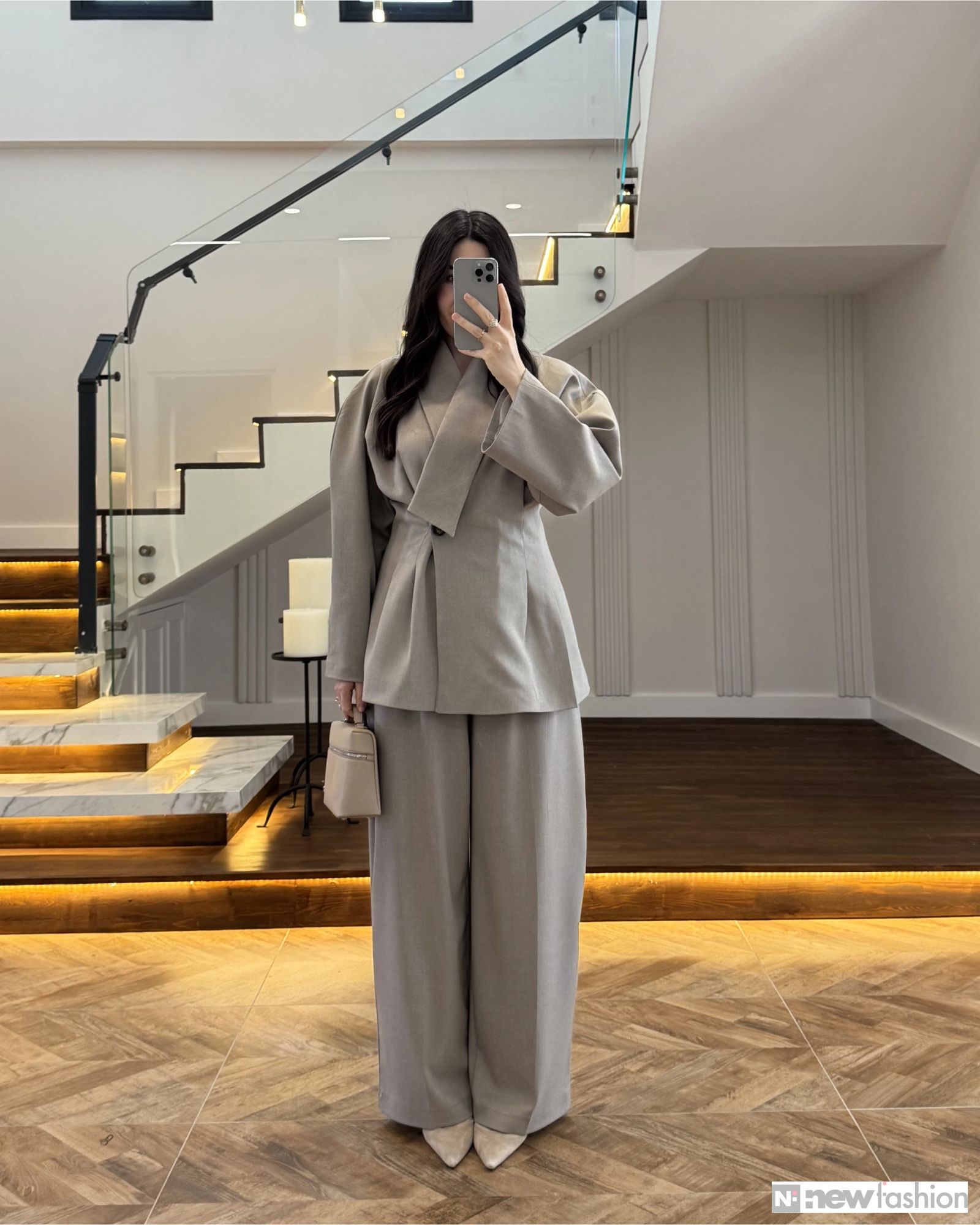 طقم بيج أنيق